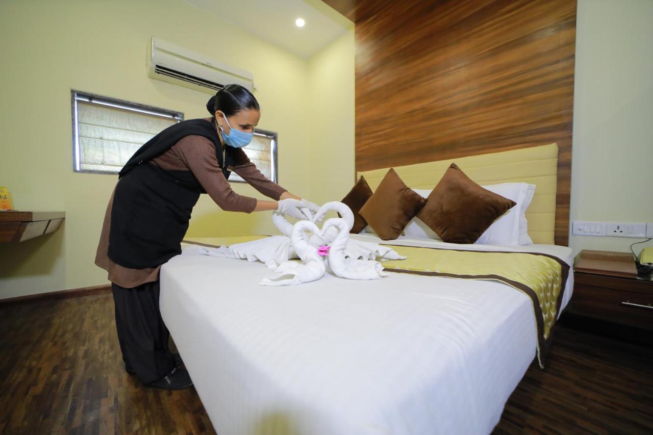 Vijaya Tej Clarks Inn Patna  Esterno foto