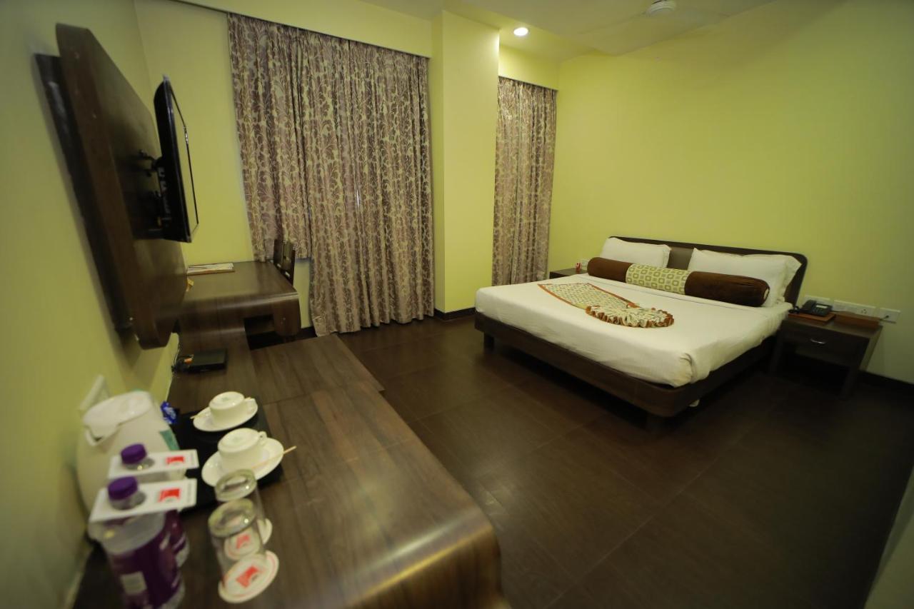 Vijaya Tej Clarks Inn Patna  Esterno foto